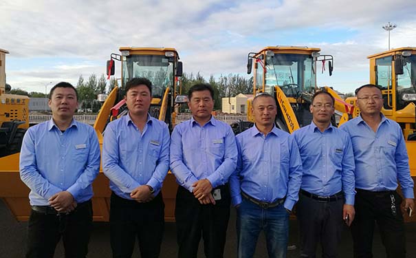 莱工.jpg 莱工.jpg