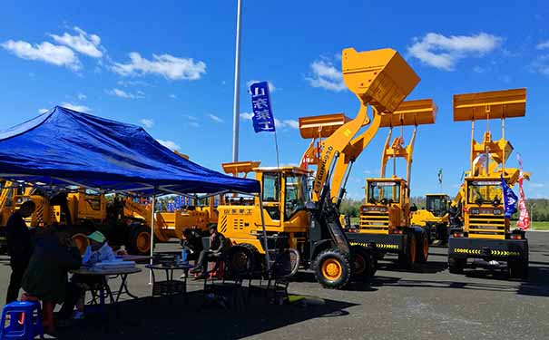 莱工.jpg 莱工.jpg